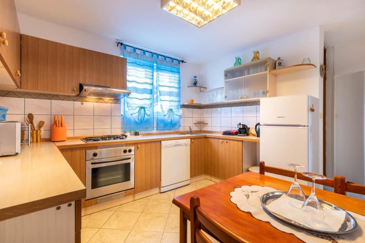 Nostress Apartment Pula Exterior foto